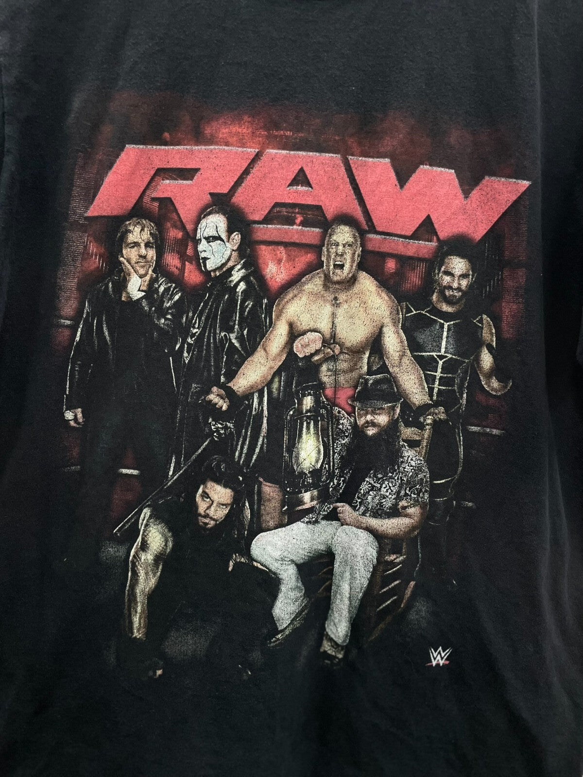 WWE Raw Wrestling Tee Sz M Superstar Graphic Shirt Black 2000s Vintage Style