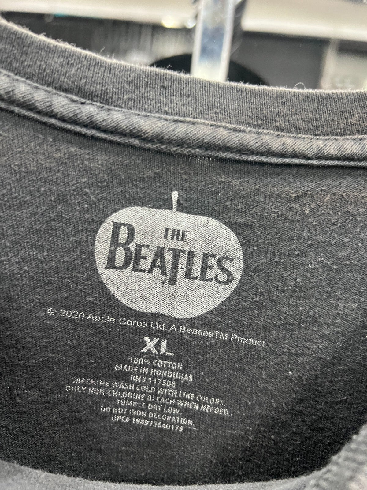 Vintage The Beatles Graphic T-Shirt Men’s XL Black Classic Rock Tee 1960s