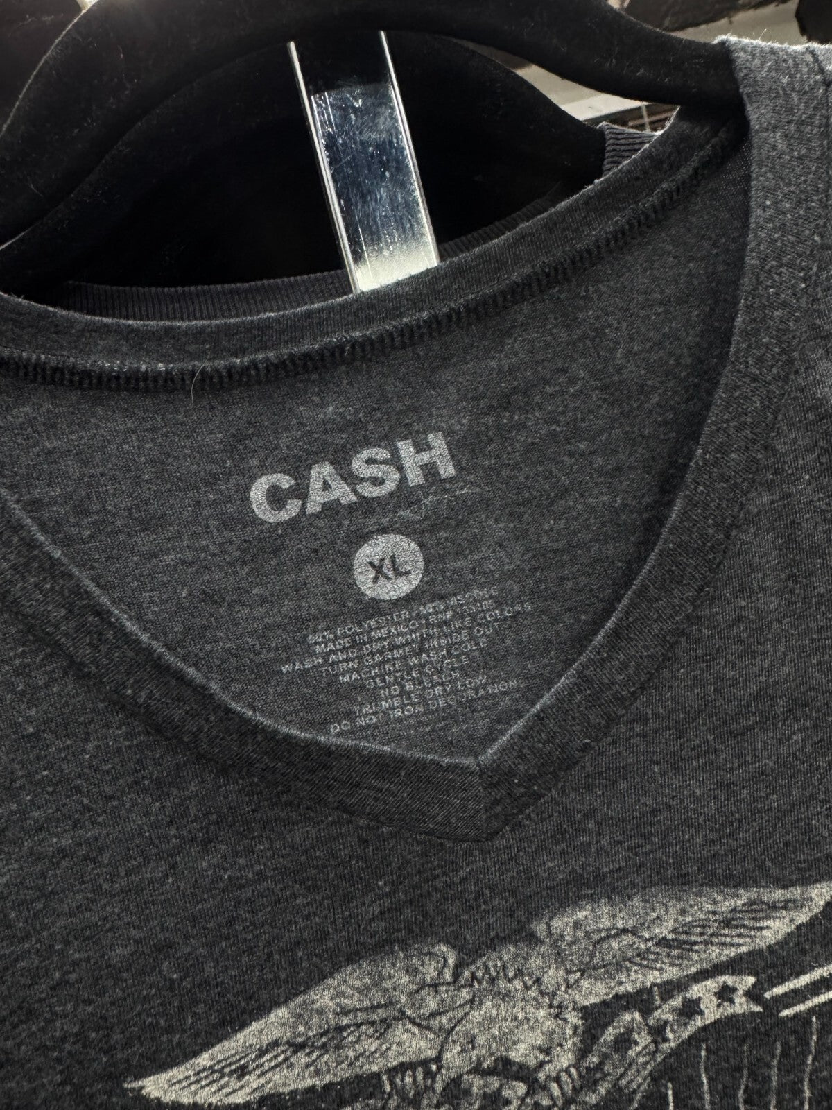 Vintage Johnny Cash Man in Black T-Shirt Women’s XL Gray Graphic Country Tee