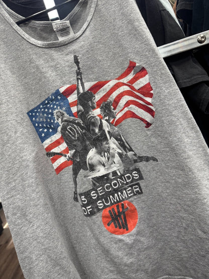 Vintage 5 Seconds of Summer Band Tank Top 2014 Graphic Tee Size XL Punk Rock